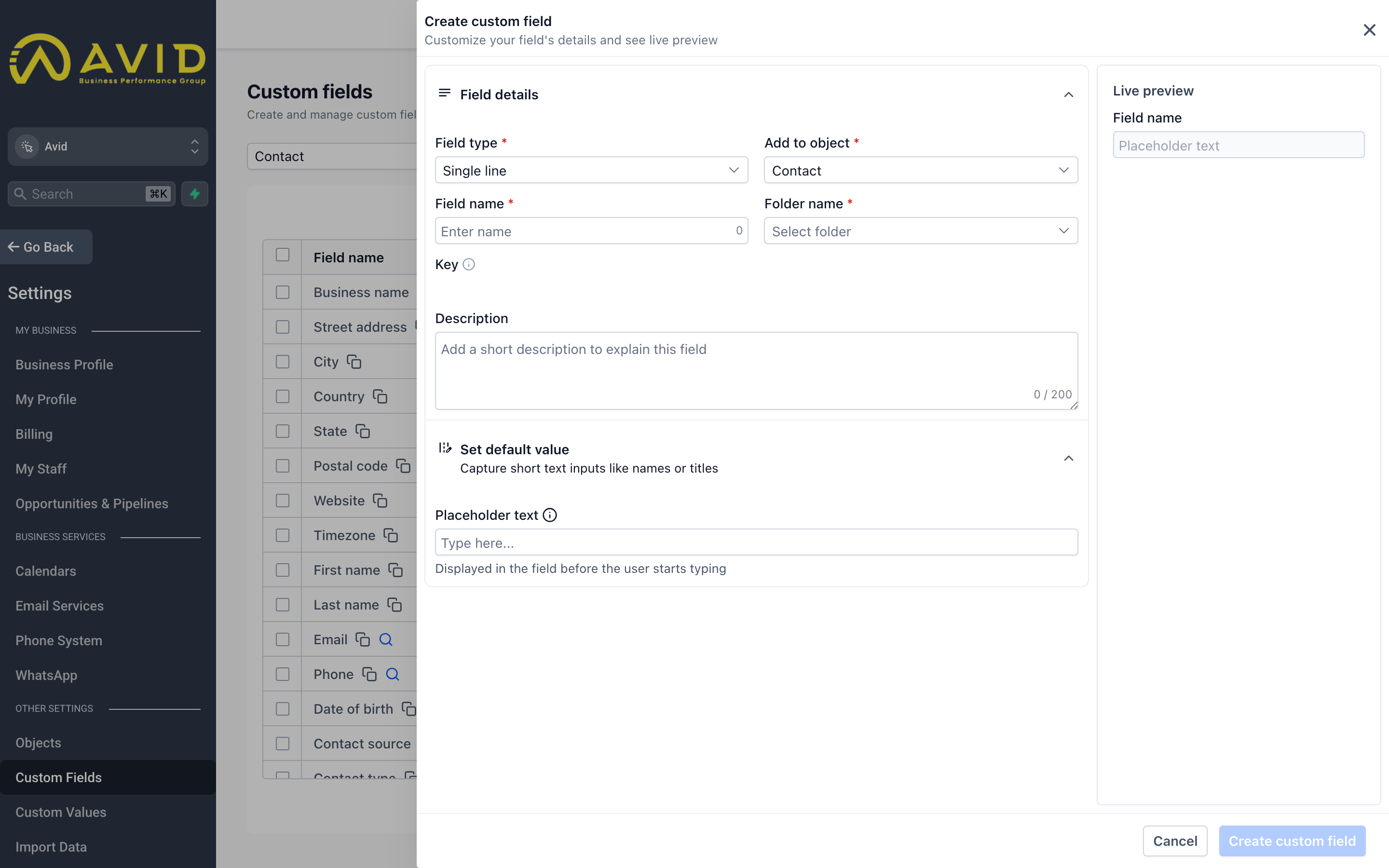 New custom field dialog showing the label input, field type selector, and options for applying the field to contacts or opportunities